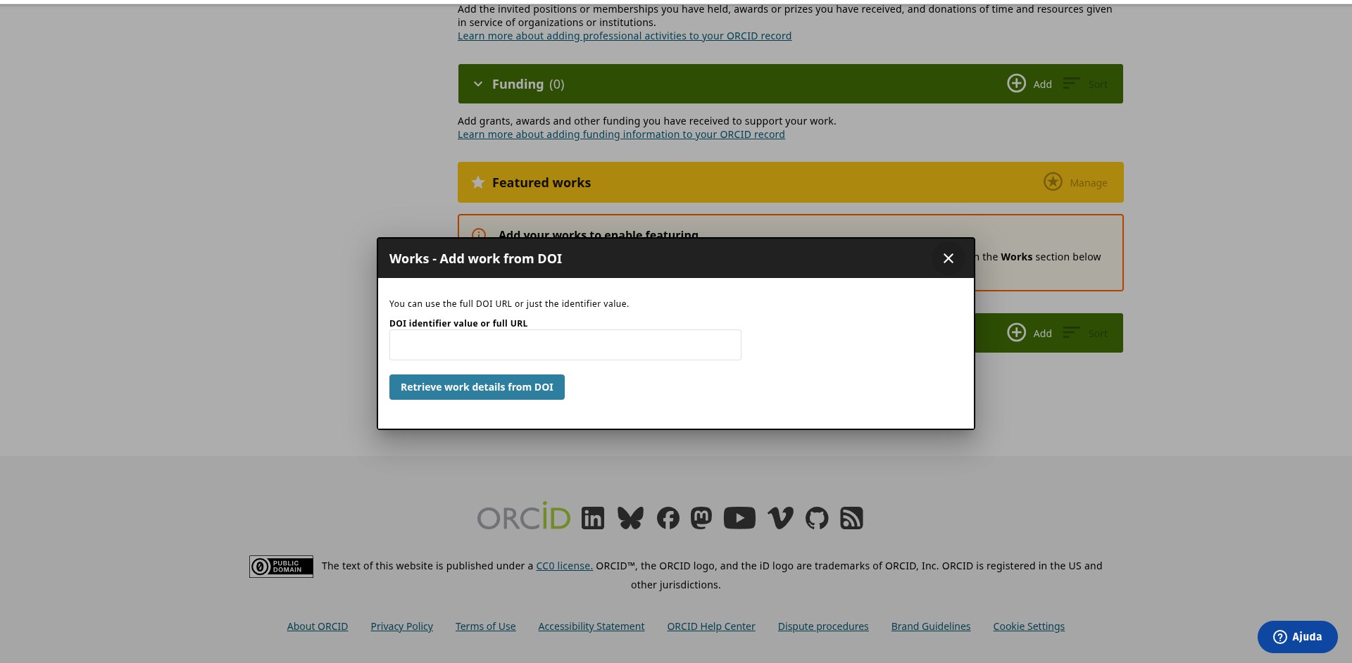 Diálogo Works - Add work from DOI, com a instrução You can use the full DOI URL or just the identifier value, o campo DOI identifier value or full URL e o botão Retrieve work details from DOI; dados pessoais pixelados